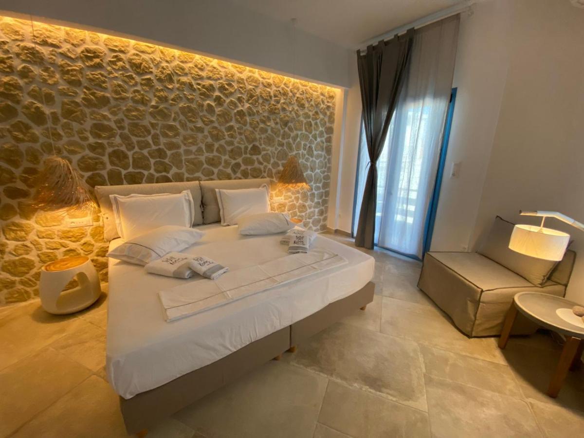 Kores Of Poros Poros Town Dış mekan fotoğraf